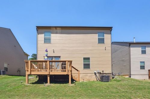 3812 Hempstead Way, Atlanta GA  30331-5268 exterior