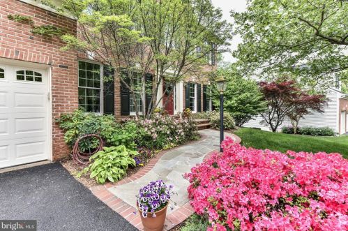 12905 Brafferton Ct, Herndon, VA 20171-2967
