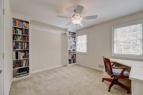 7000 Hunters Br Dr, Atlanta GA  30328-1718 exterior