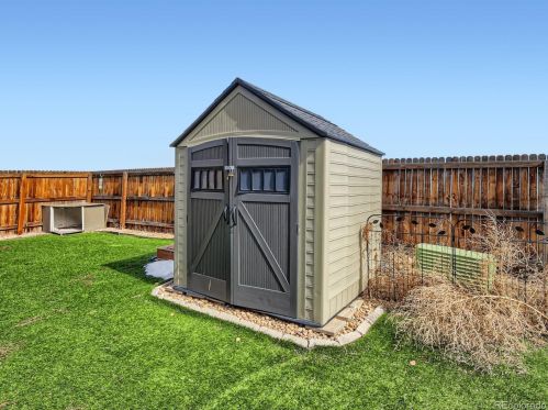 9772 Eagle Creek Cir, Denver CO  80022-6223 exterior