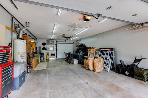 2095 Blomquist Ave, Saint Paul MN  55110-4701 exterior