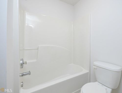 5274 Hanover St, Atlanta GA  30349-5278 exterior