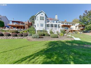 21014 Interlachen Ln, Interlachen, OR 97024-8724