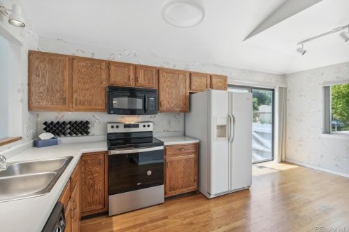 11195 Baltic Dr, Aurora CO 80014-1071 exterior