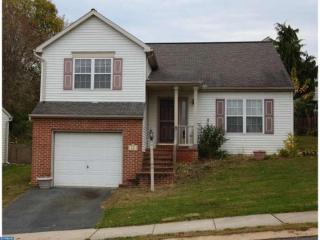 140 Mason Dr, Ephrata, PA 17522-2682