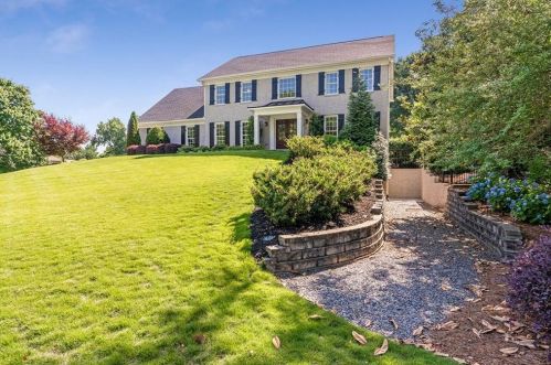 425 Breakwater Rdg, Atlanta GA  exterior