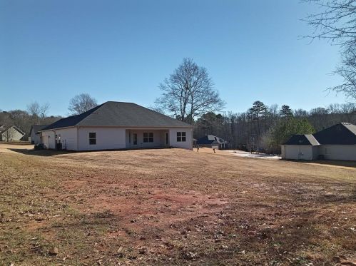 303 River Mansion Dr, Jefferson, GA 30549-3521