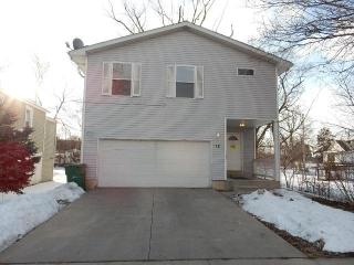 1129 Valley Ave, Joliet, IL 60432-1264