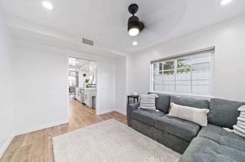 3605 Windspun Dr, Huntington Beach CA  92649-2016 exterior