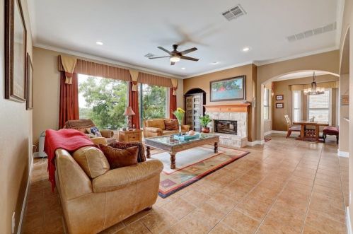 12804 Capella Trl, Austin TX  78732-1934 exterior