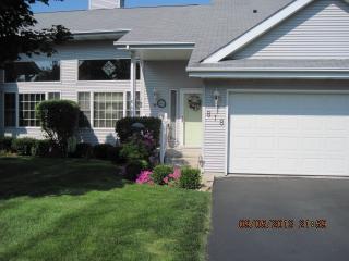 818 Metz Ln, Harrison, IL