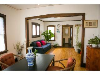 5214 Camden Ave, Minneapolis, MN 55430-3566