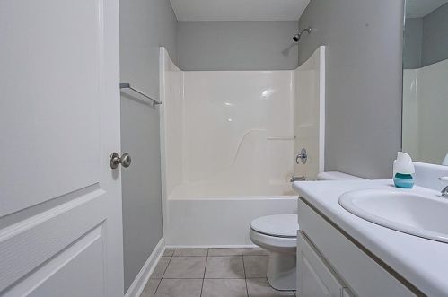 264 Laurel Oaks Ln, Jefferson GA  30549-5592 exterior
