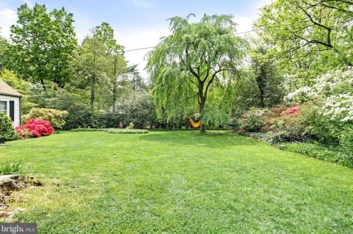 21 Elm Rd, Princeton NJ  08540-2501 exterior