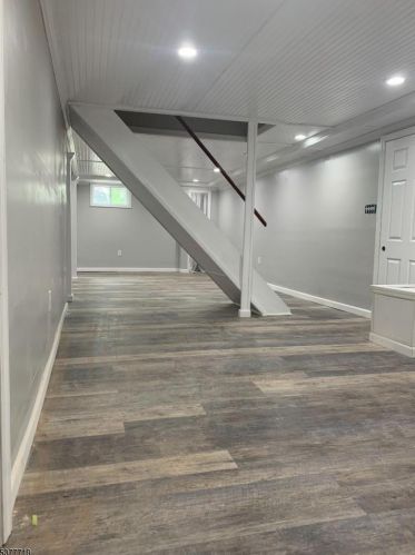 237 Totowa Rd, Paterson, NJ 07512-2651