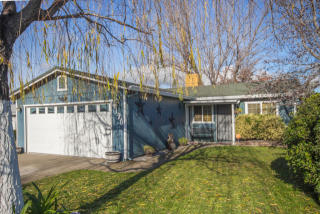 4190 Bradley Dr, Redding, CA 96003-1970
