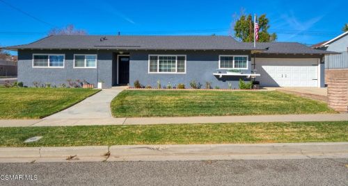 3407 Galveston Ave, Simi Valley, CA 93063-1213