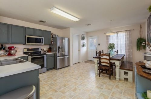 4932 Water Rdg Ln, Fort Worth TX  76179-4239 exterior