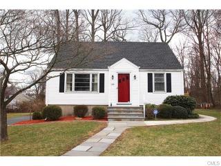 157 Boroskey Dr, Fairfield, CT 06824-4145