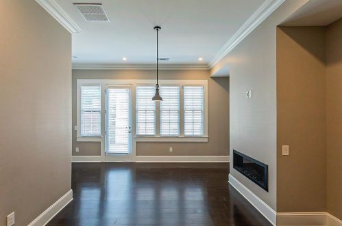 2908 Hermance Dr, Atlanta GA  30319-2704 exterior