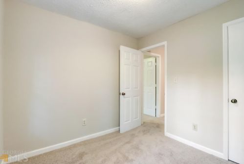 557 Oglesby Bridge Rd, Conyers GA  30094-4145 exterior