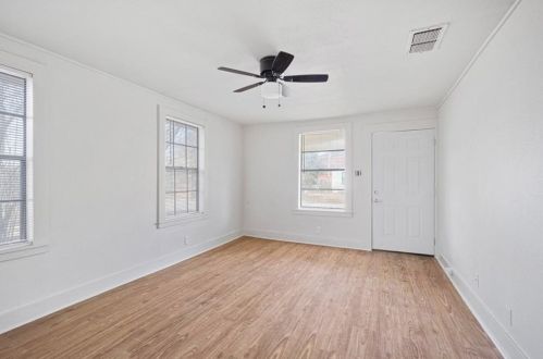 2601 18th St, Austin TX  78702-1423 exterior