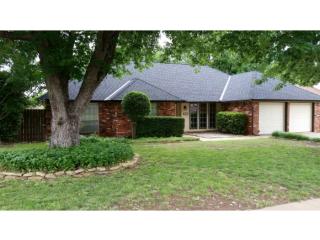 1721 Asbury Ct, Norman, OK 73071-7330