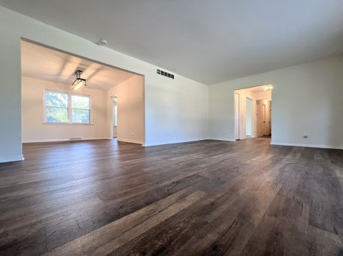 4441 177th St, Country Club Hills, IL 60478-4705