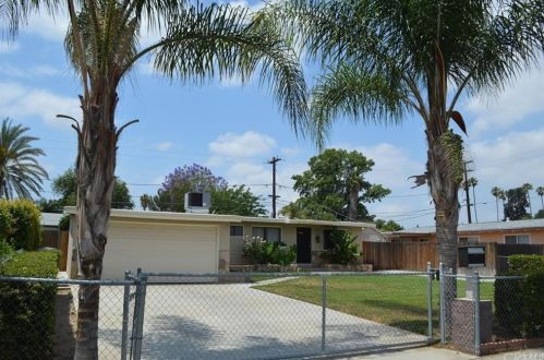 3574 Mckenzie St, Riverside, CA 92503-4322