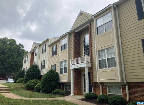 1207 Villa Ln, Charlottesville, VA