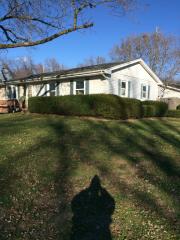 56 Longbow Ln, Springfield, IL 62704-5324