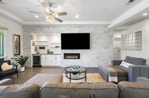 81830 Seabiscuit Way, La Quinta CA  92253-8949 exterior