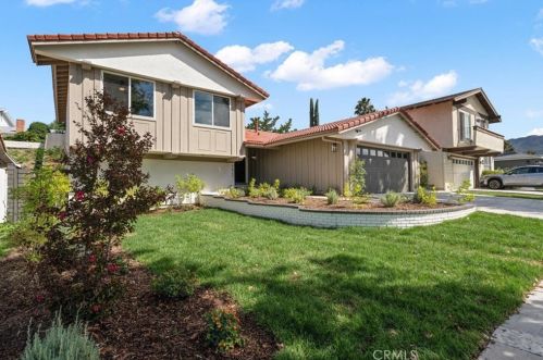 5622 Rainbow Crest Dr, Calabasas, CA 91301-1918