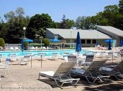 43 Lexington Ct, Tinton Falls NJ 07701-5471 exterior