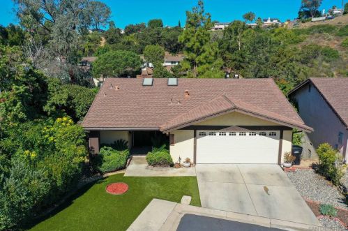 4522 Caminito Cristalino, San Diego, CA 92117-3616