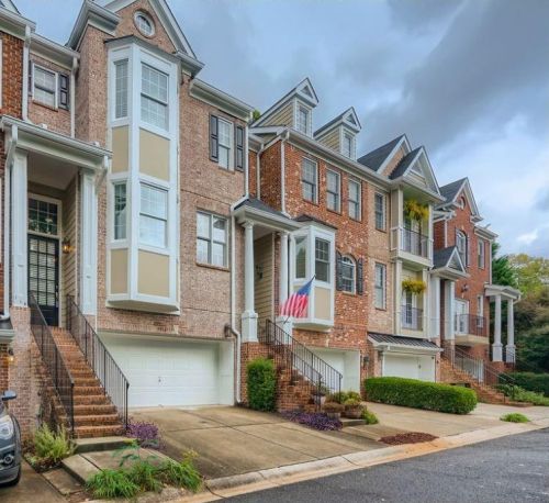114 Mclaren Gates Dr, Marietta, GA 30060-6983