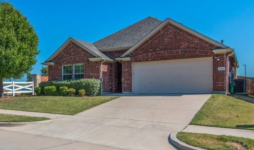 9401 Athens Dr, Argyle TX  76226-4281 exterior