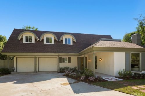 10272 Shadyridge Dr, Santa Ana CA  92705-1567 exterior