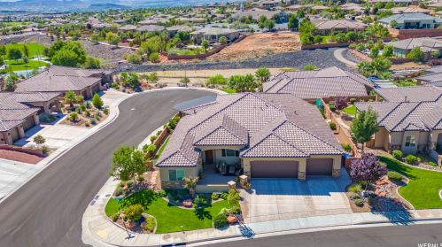 1097 Wiltshire St, Washington, UT 84780