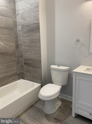 435 Berks St, Philadelphia PA 19131-3206 exterior