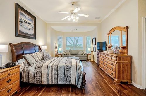 15920 Braesgate Dr, Austin TX  78717-4817 exterior