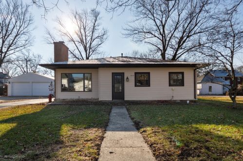 315 Market St, Somonauk, IL 60552-9849
