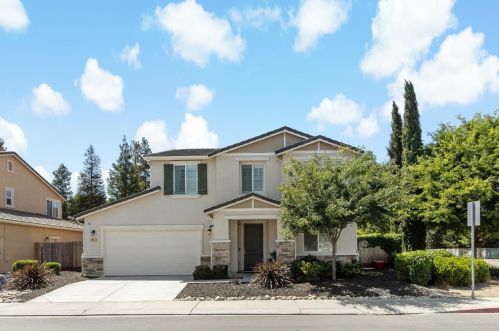 1817 Thomas Ct, Modesto, CA 95355-7805