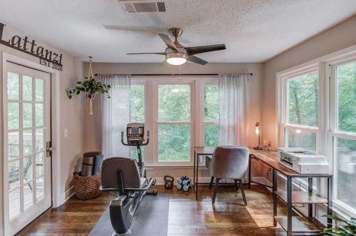 1000 Camden Ct, Atlanta GA  30327-4276 exterior