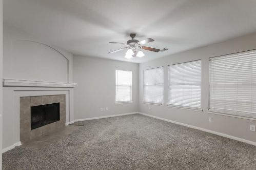 32434 Hunter Park, Conroe TX  77385-8135 exterior