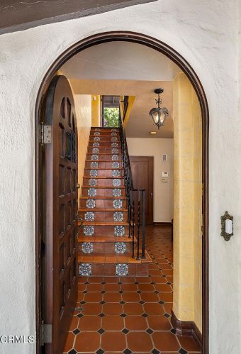 1408 Cordova Ave, Glendale CA  91207-1532 exterior