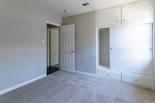 4720 Central Ave, Riverside CA  92506-2331 exterior