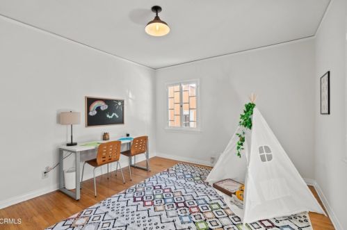 1133 Cordova Ave, Glendale CA  91206-2114 exterior