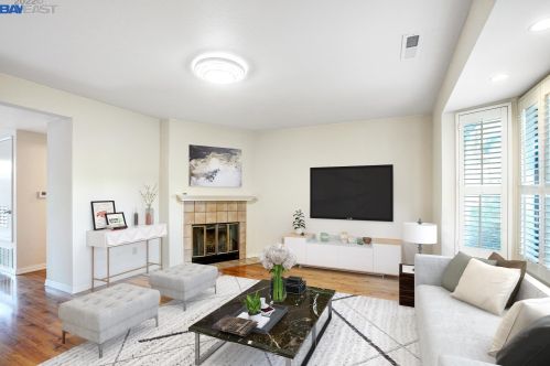 36837 Newark Blvd, Newark, CA 94560-3172