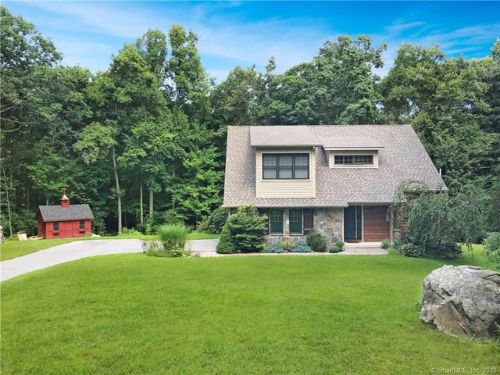 36 Hoop Pole Hill Rd, Chester CT  06412-1146 exterior